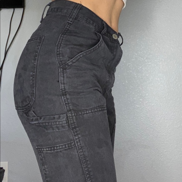 Black cargo pants - Picture 3 of 3